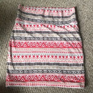Tribal Pattern Stretch Knit Pencil Skirt